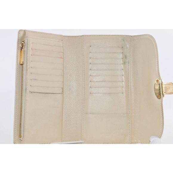 Louis Vuitton Lv Mahina Portefeuille #89099L70 - Picture 8 of 11